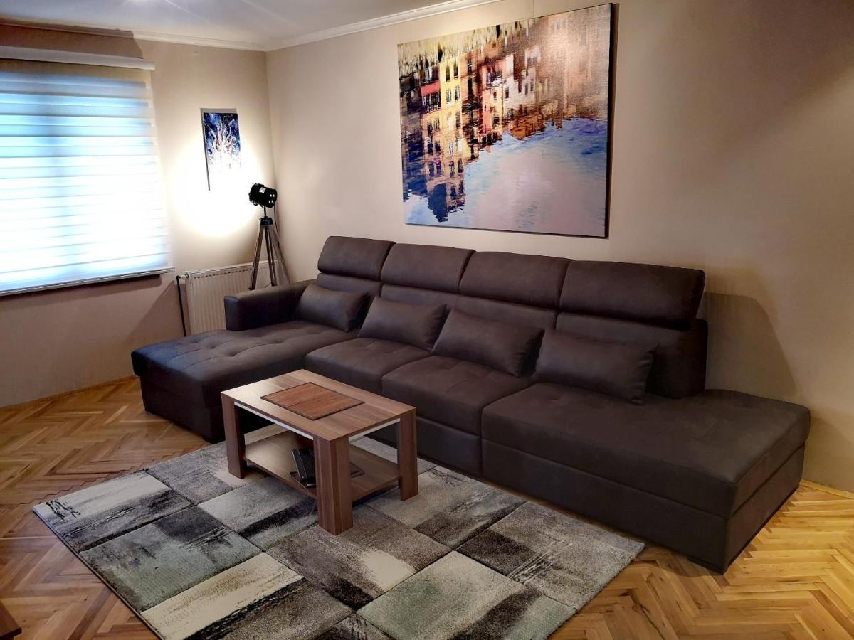 Apartman Villa Čačak Екстериор снимка
